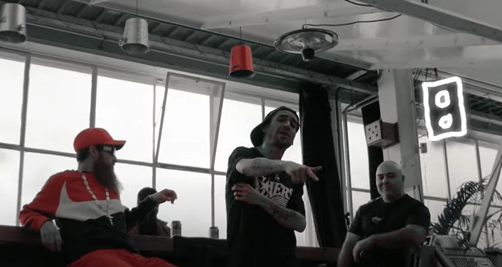 Woord Omhoog – RUÏNE